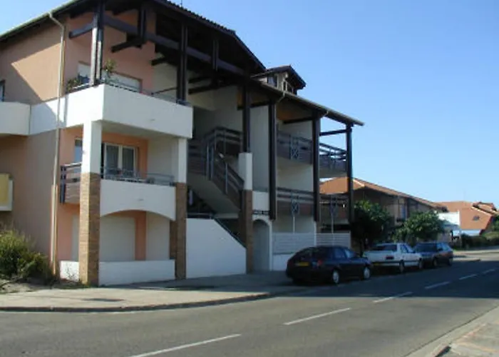 Cosi Pres Des Dunes, Pour 6, - Fr-1-319-342 * ビスカロッス・プラージュ